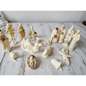 Vintage Hong Kong plastic nativity Wiseman animals village Jesus donkey camel co